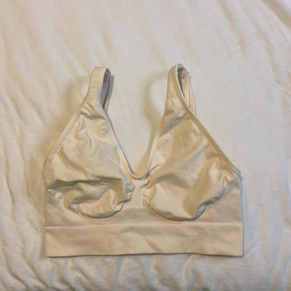Hanes Seamless V-Neck Lounge Bralette